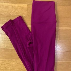 28” Lululemon leggings, Size 4